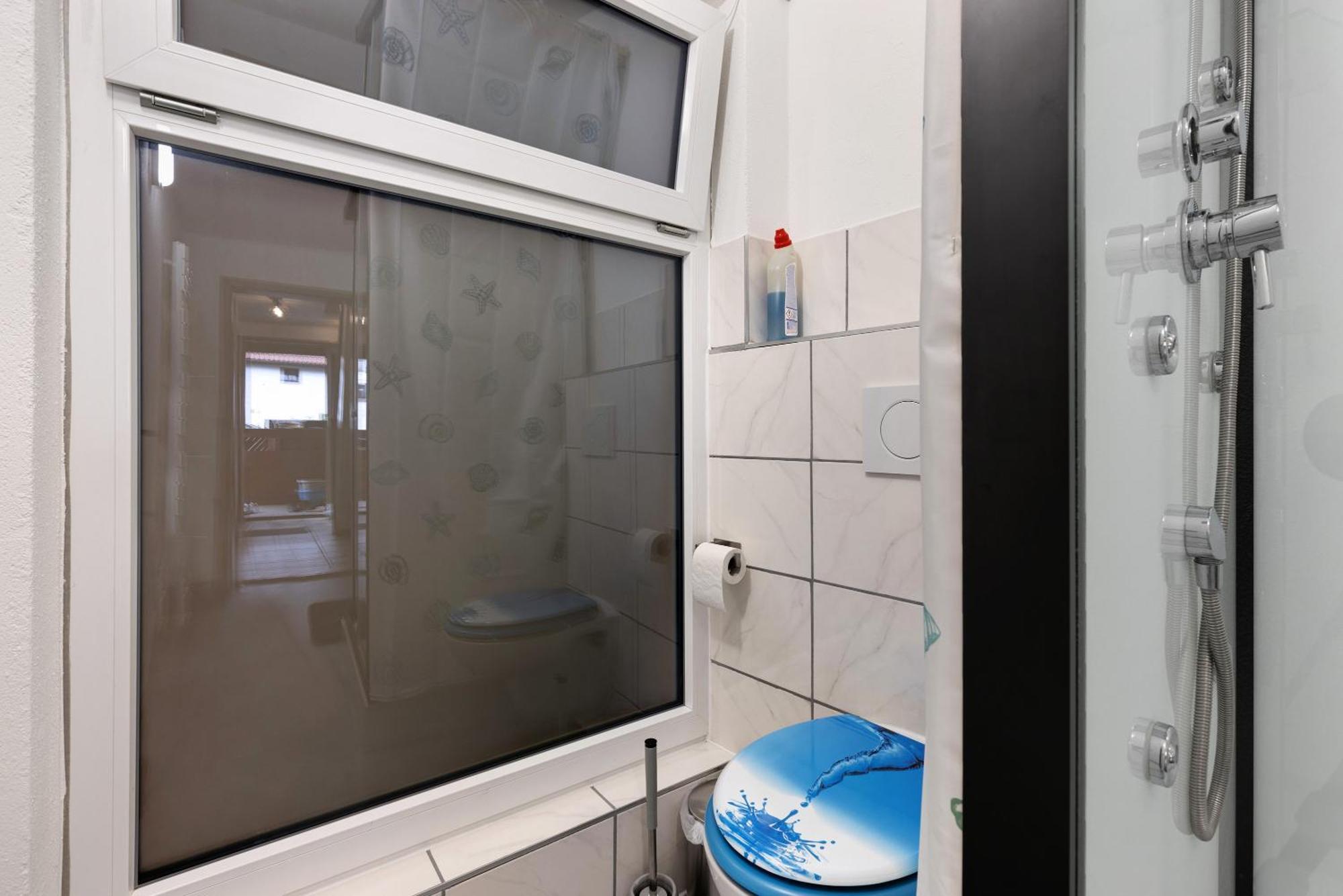 Ferienwohnung Im Laendle ロイトリンゲン エクステリア 写真